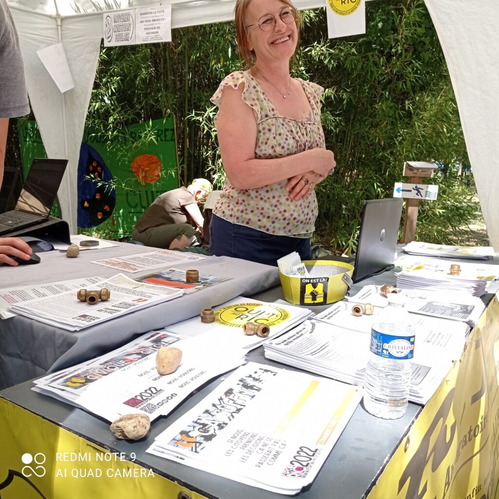isabelle thomas stand votation citoyenne RIC